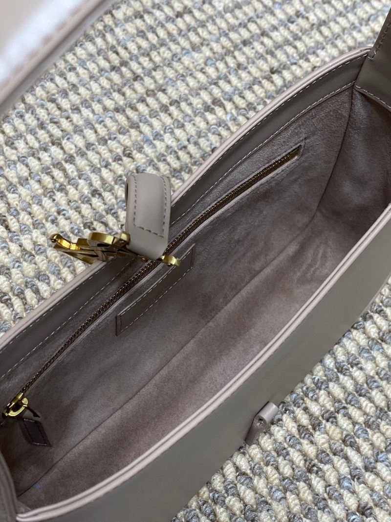 Y51 hobo bags